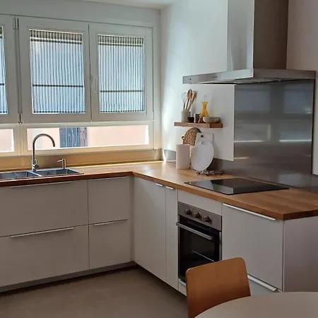 Feelhomevic. Atico Con Terraza En Centro Historico Appartement