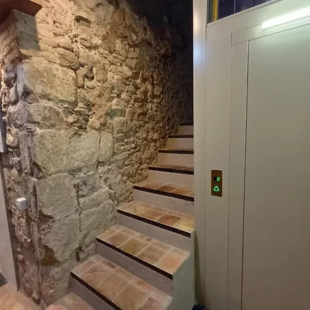 Appartement Feelhomevic. Atico Con Terraza En Centro Historico