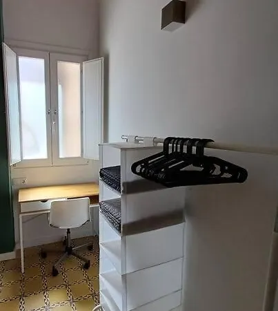 Appartement Feelhomevic. Atico Con Terraza En Centro Historico Vic